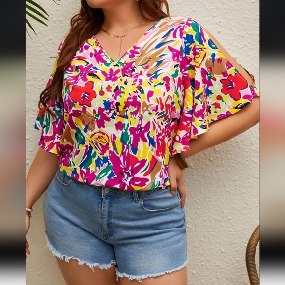 Tops - NWOT Floral V-Neck & Flounce Butterfly Sleeve Blouse by Shein VCAY
